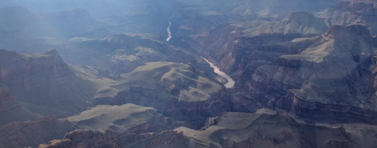Vol en hélicoptère sur le Grand Canyon