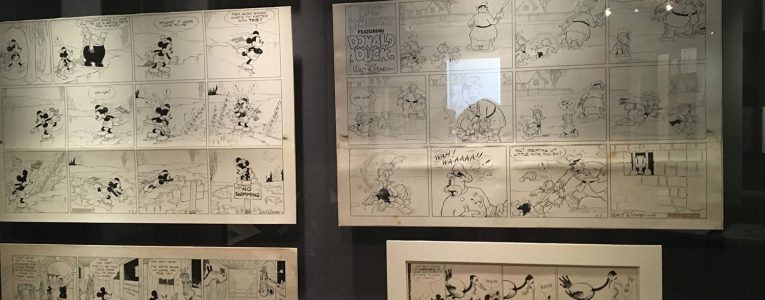 Quelques planches du Mickey magazine au musée Disney